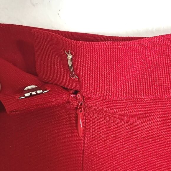 Chancelle Red Midi-Skirt, Straight, Slit in Back, Size 14 - Picture 4 of 6